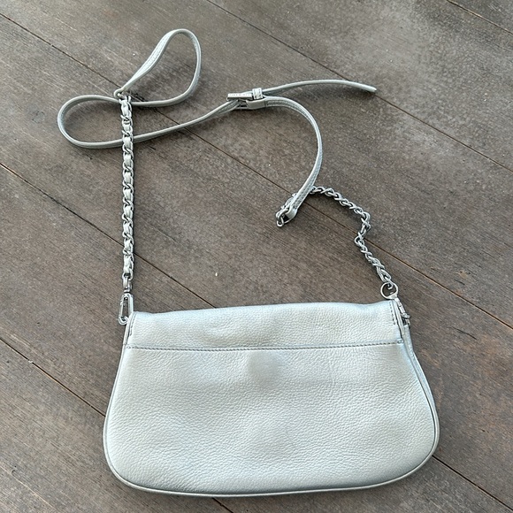 Tory Burch - silver crossbody and clutch with removable chain - Picture 3 of 9